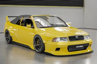 Brutální přestavba: Tahle Octavia 1.9 TDI je hvězdou tuning srazů. Pořád přitom jezdí za čtyři na sto, ale s nebem nad hlavou - Garáž.cz
